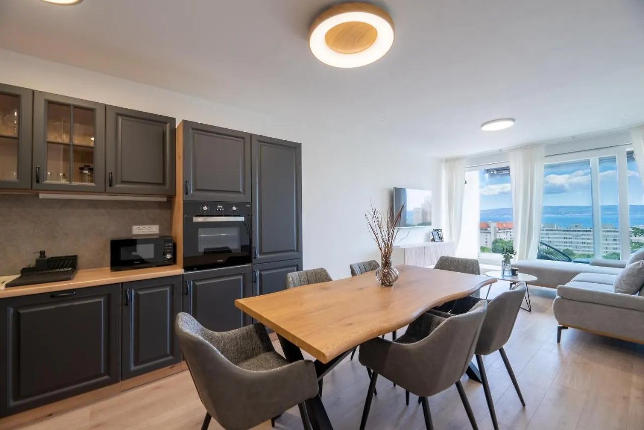 D33 Apartment Сплит 0*,  Хорватия